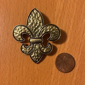 FREE with purchase — Gold Fleur de Lis Brooch / Pin